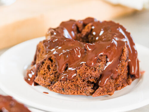 Chocolate & Zucchini Cake - Wyse Guide