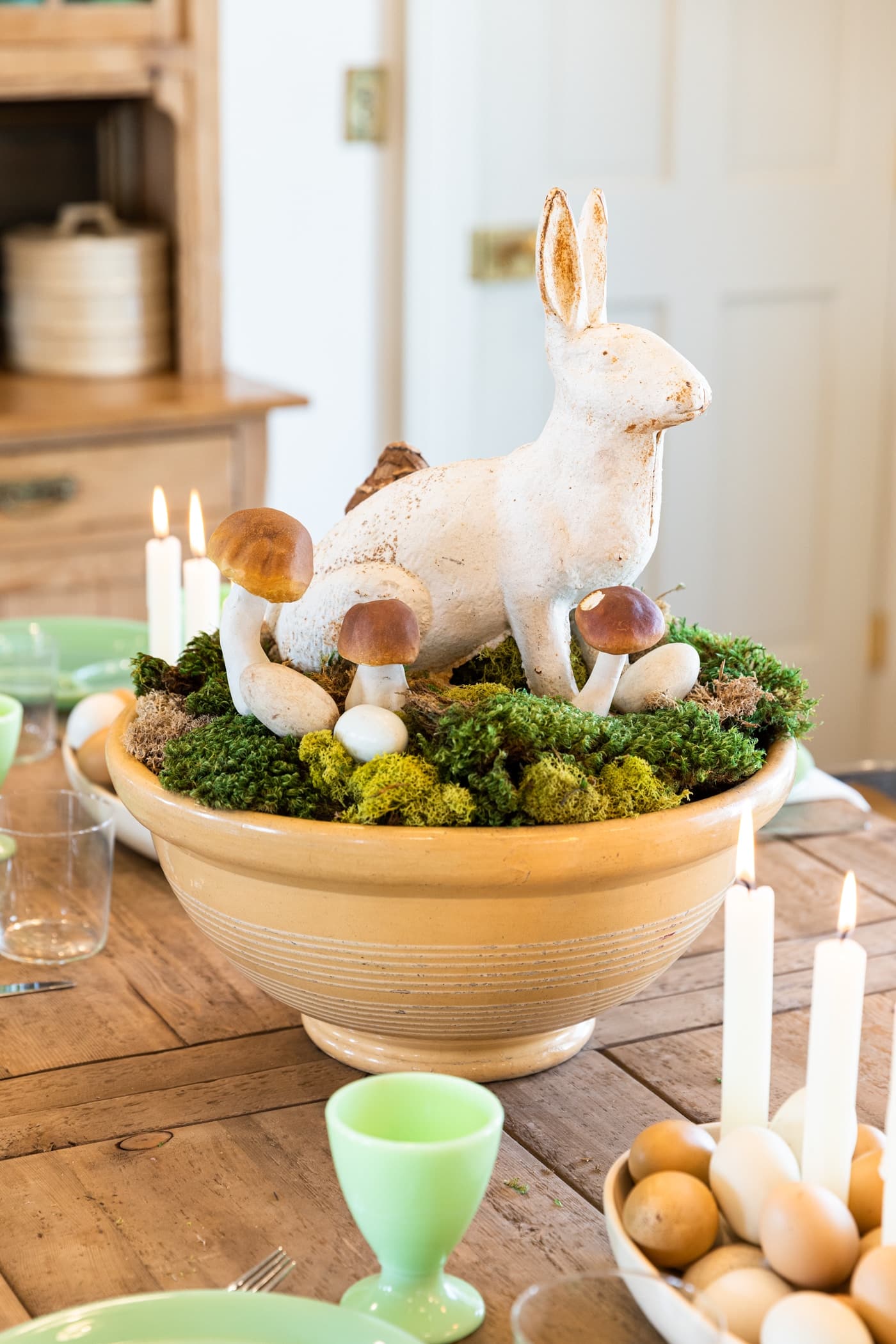 How to Create a Spring Table without Flowers - Wyse Guide