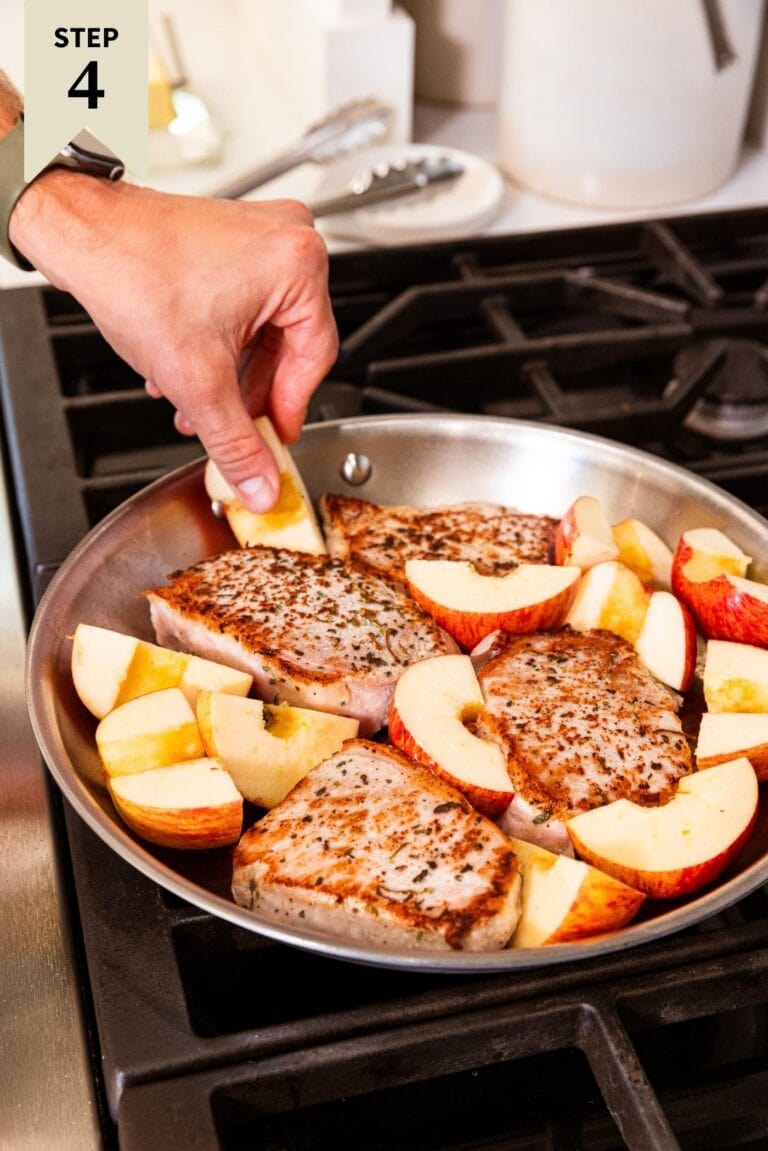 Pork Chops with Quick Applesauce Wyse Guide