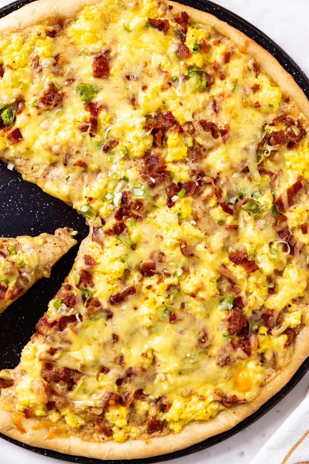 Egg & Bacon Breakfast Pizza Recipe - Wyse Guide