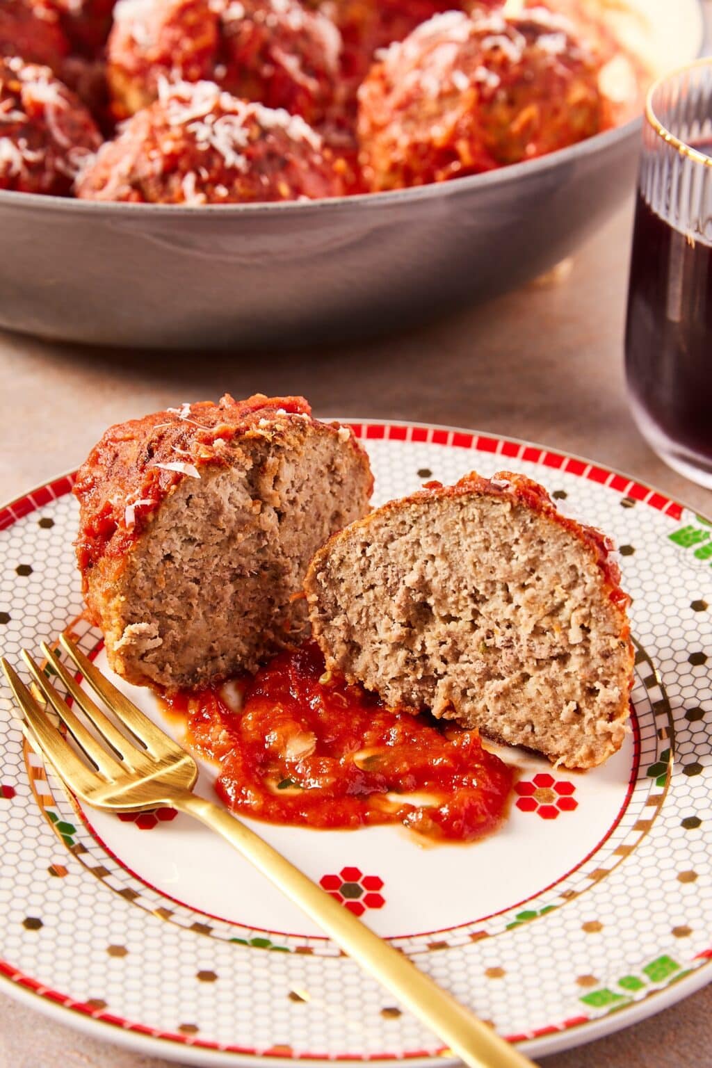 Festive Holiday Meatballs - Wyse Guide