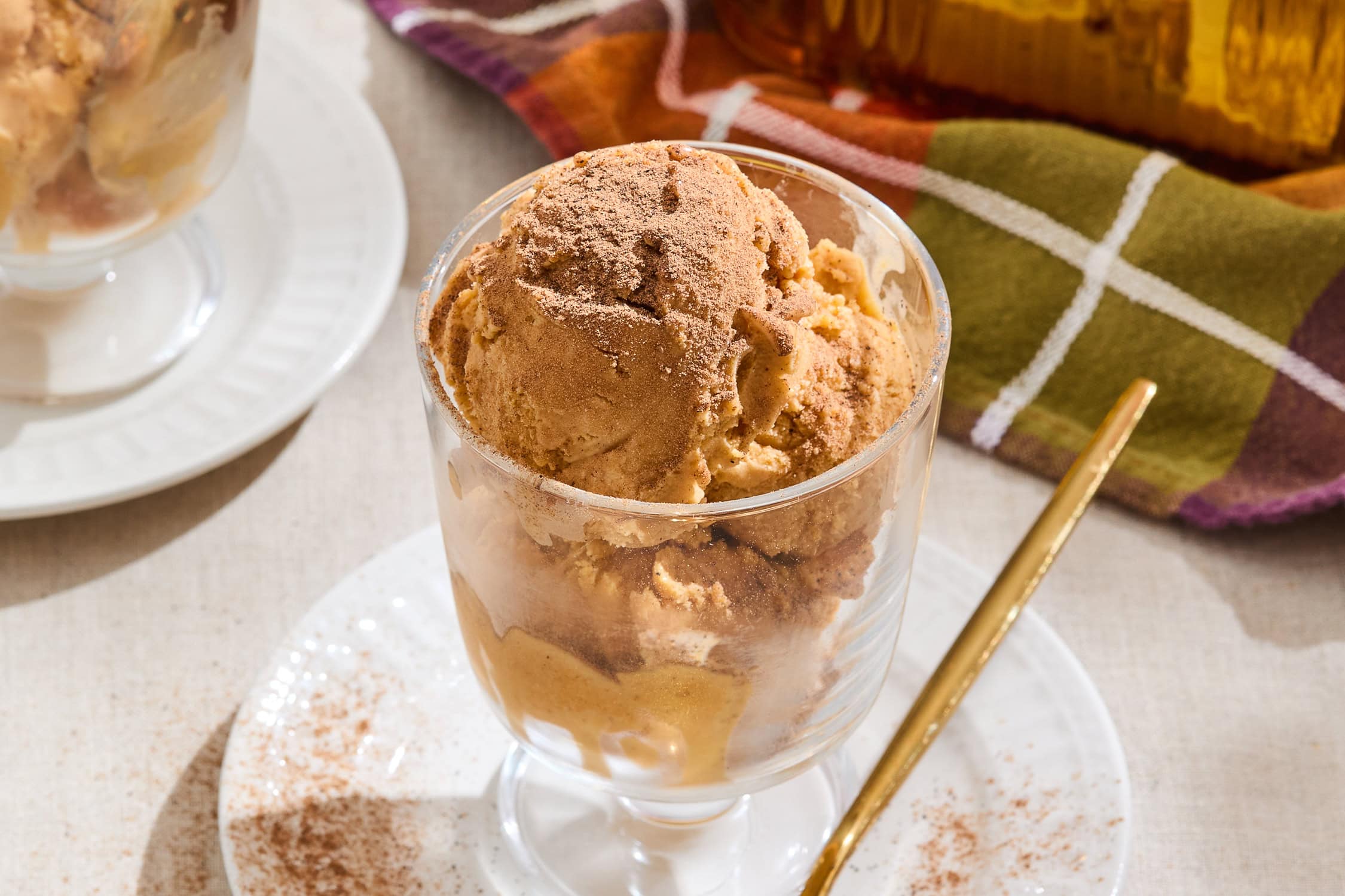 Pumpkin Ice Cream Recipe - Wyse Guide