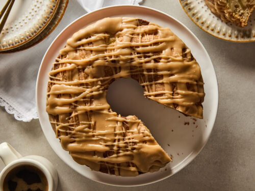 Spiced Apple Cake Recipe - Wyse Guide