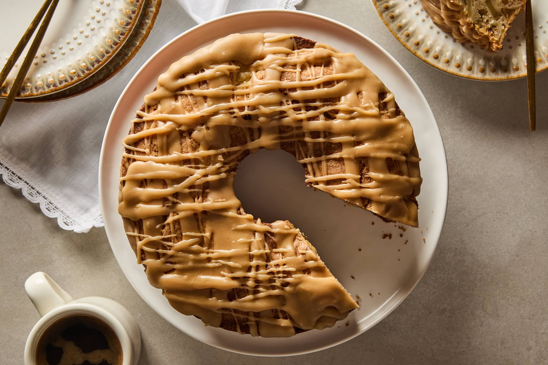 Spiced Apple Cake Recipe - Wyse Guide