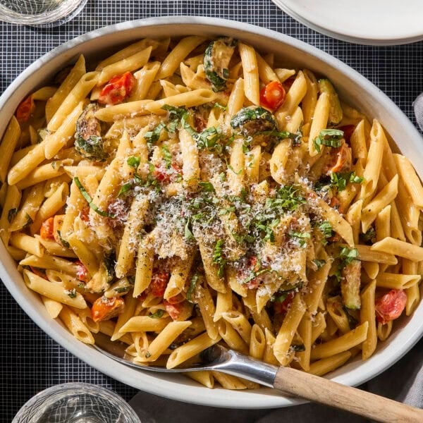 Creamy Pasta with Zucchini and Tomatoes Recipe - Wyse Guide